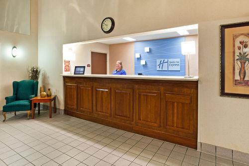 Quality Inn Harlan Interior photo